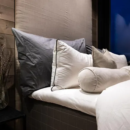 Exclusive Ski-inn-ski-out At Scenter Apartamento