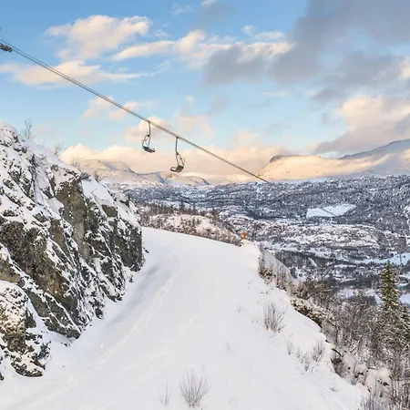 Exclusive Ski-inn-ski-out At Scenter Apartment *